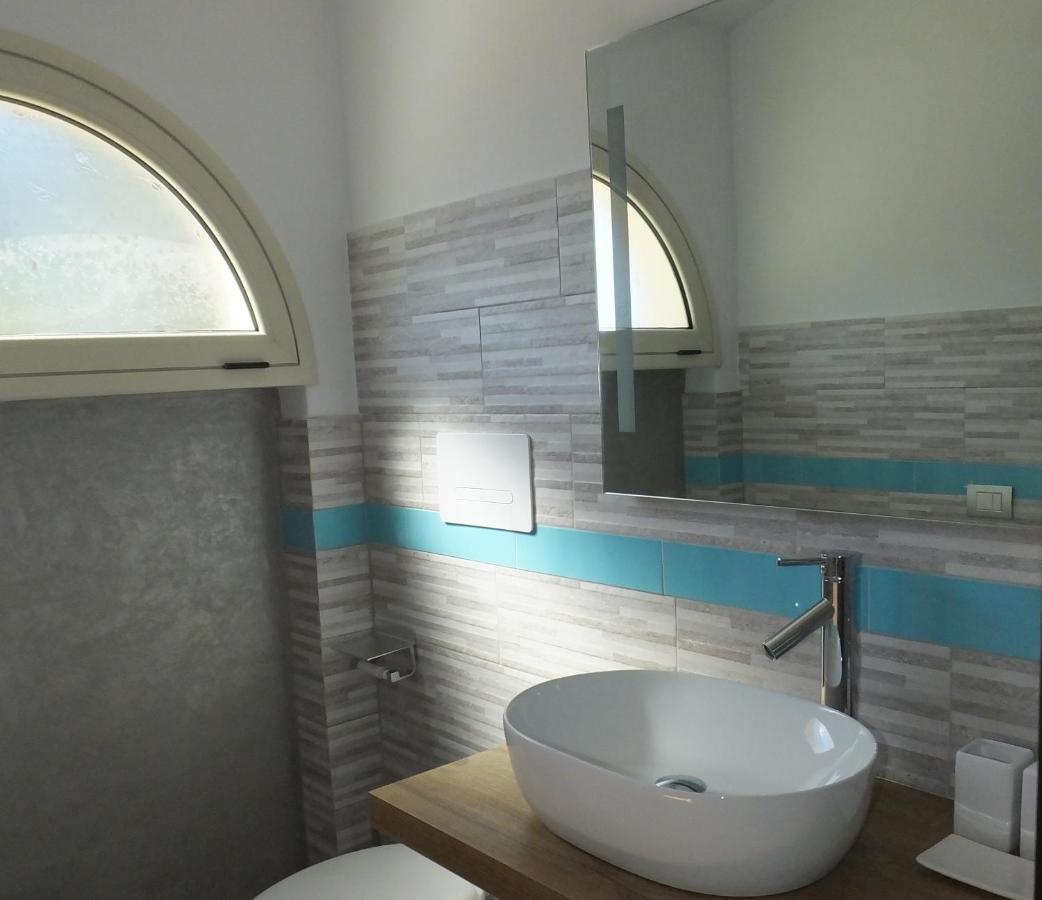 Frina Di Mari B&B San Teodoro  Dış mekan fotoğraf