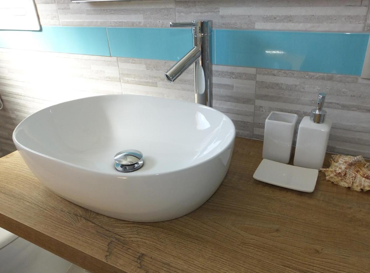 Frina Di Mari B&B San Teodoro  Dış mekan fotoğraf