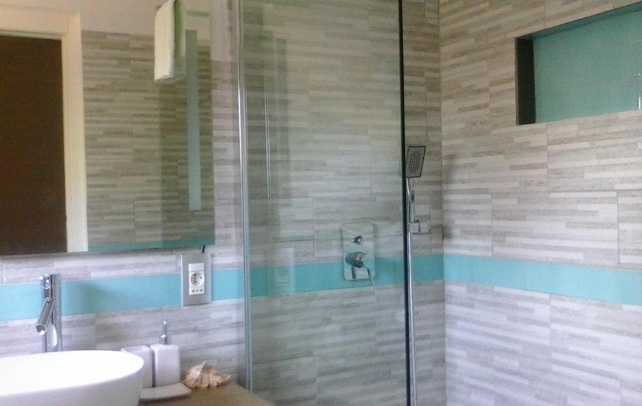 Frina Di Mari B&B San Teodoro  Dış mekan fotoğraf